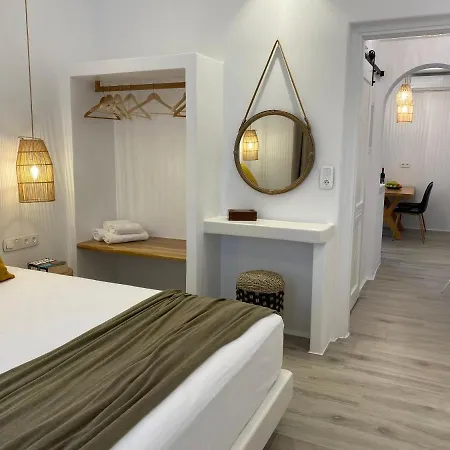 Konstantza's Superior Apartamento Naxos City