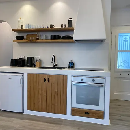 Konstantza's Superior Apartament *